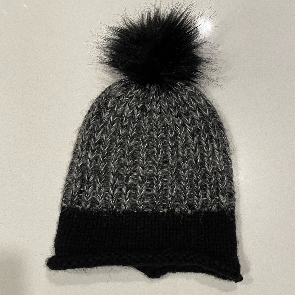 ATHLETA Pom Beanie